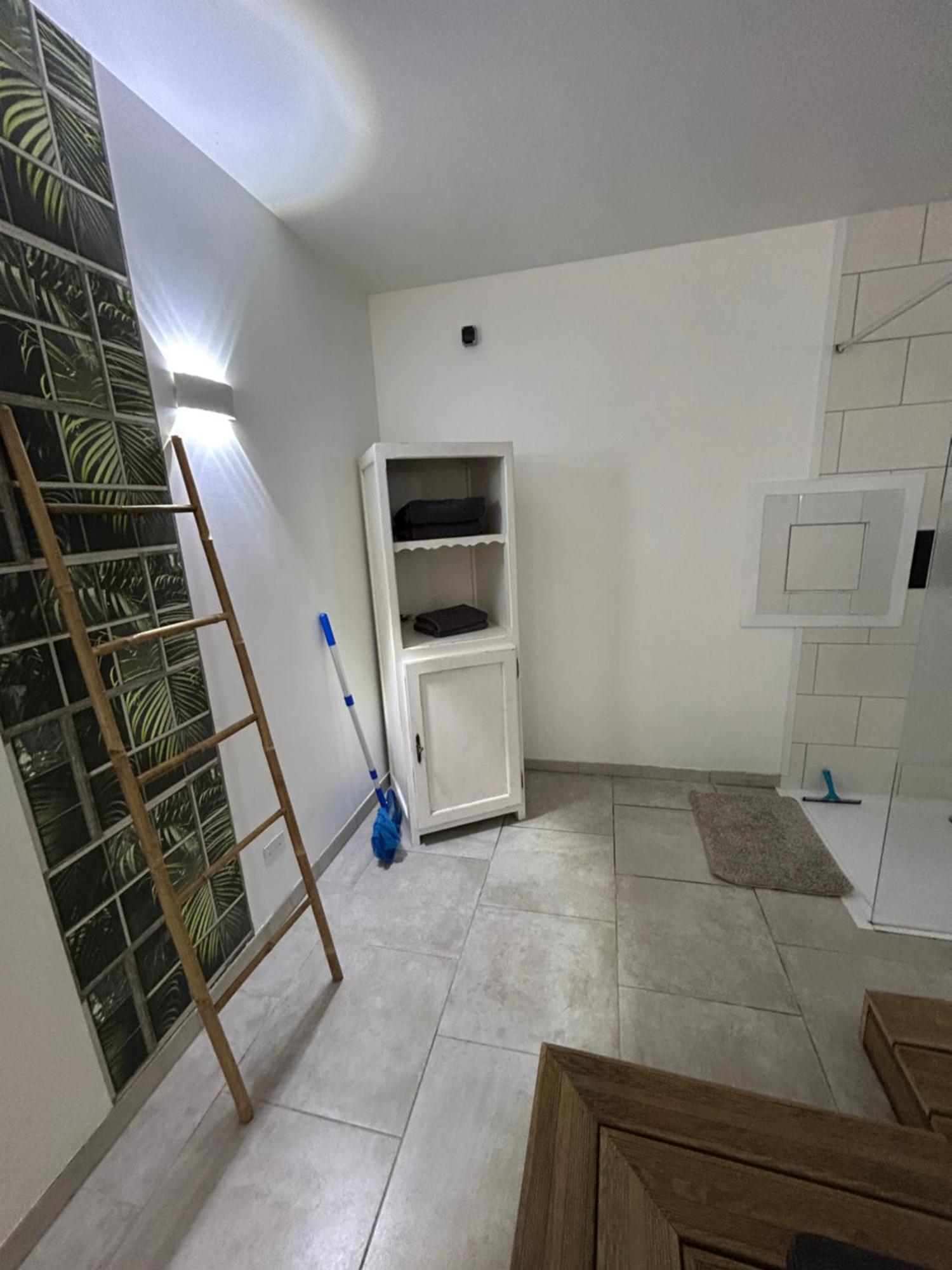 Loft And Spa Les Preaux 외부 사진