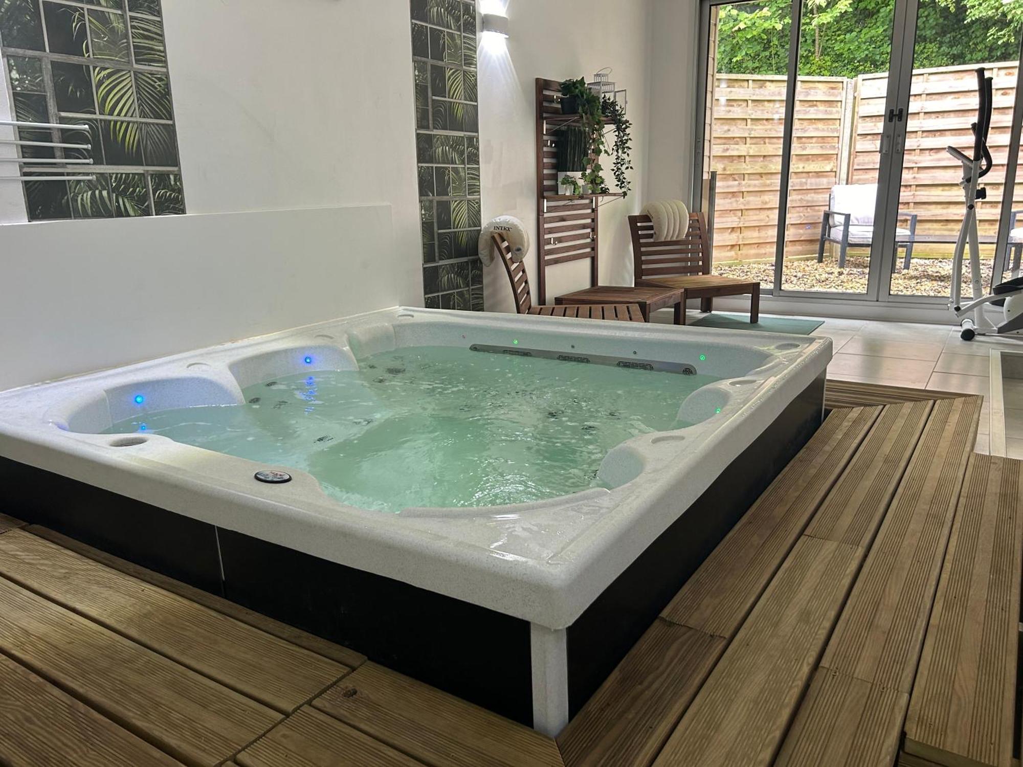 Loft And Spa Les Preaux 외부 사진