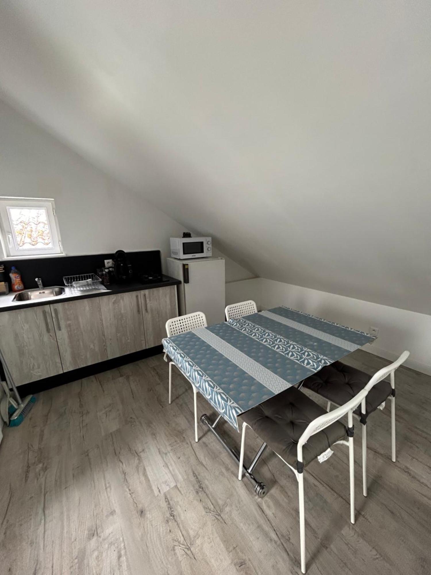 Loft And Spa Les Preaux 외부 사진